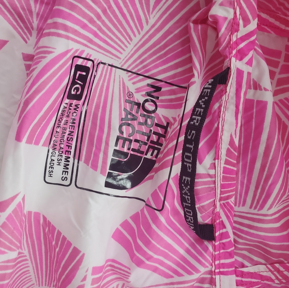 North Face Packable Wind Breaker Euc - image 5